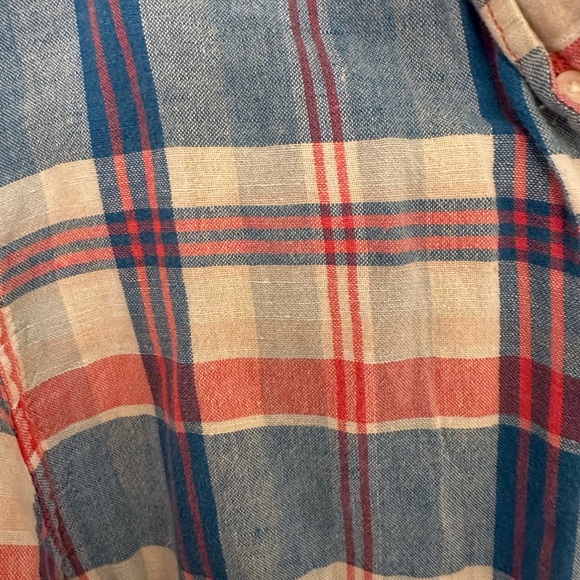 American Eagle Lightweight Plaid Button Down Men’s Medium - Picture 2 of 2